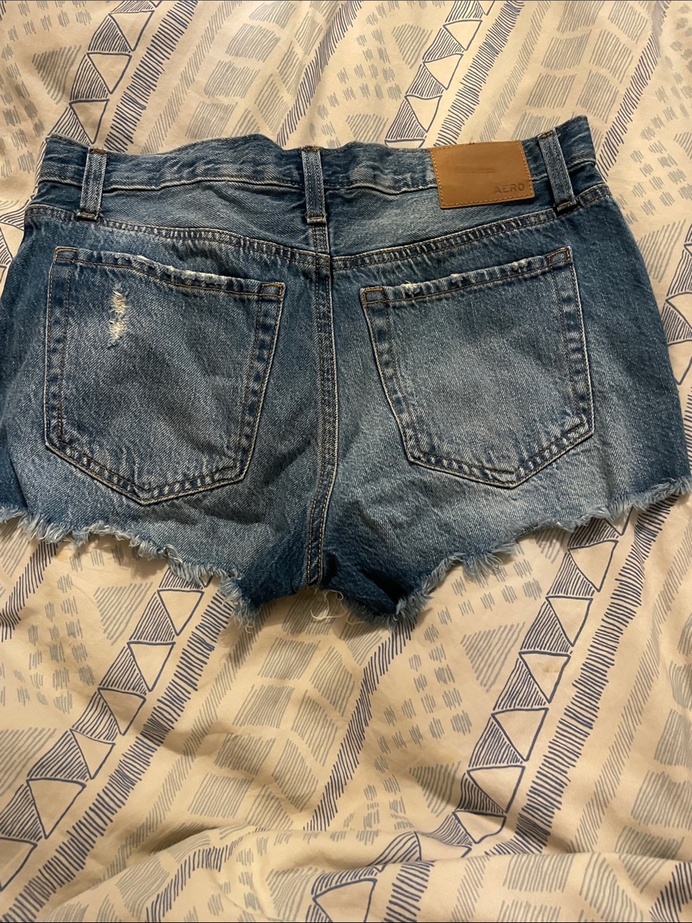 Aeropostale Vintage High Rise Shorty Jeans - Blue size 4